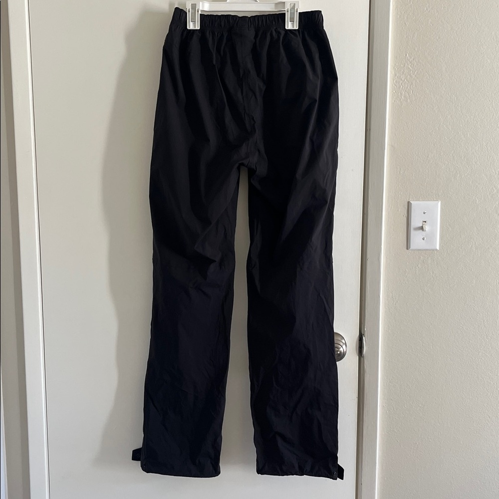 REI Black Water Resistant Pants - Picture 2 of 8